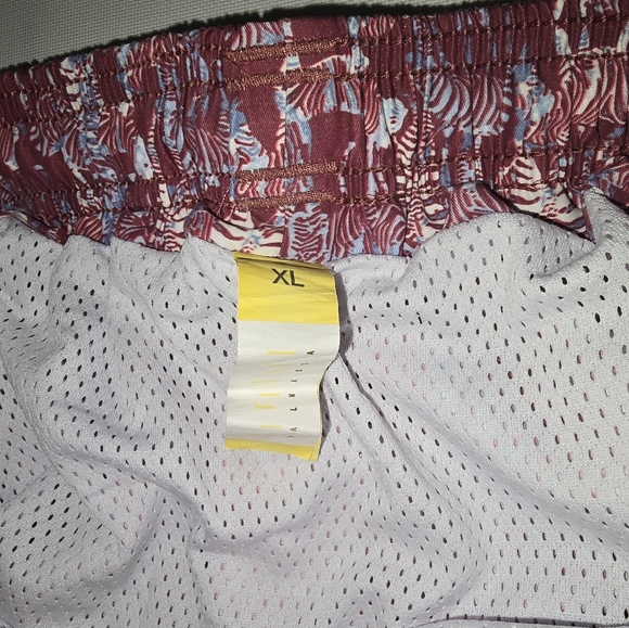 Palmacea Men's Zebra Print Bathing Trunk Size XLarge. - Picture 5 of 6